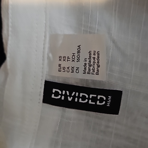 H&M Linen Top - Picture 2 of 2